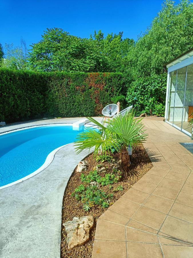 Picnic Room And Pool Castelnuovo del Garda Exterior photo